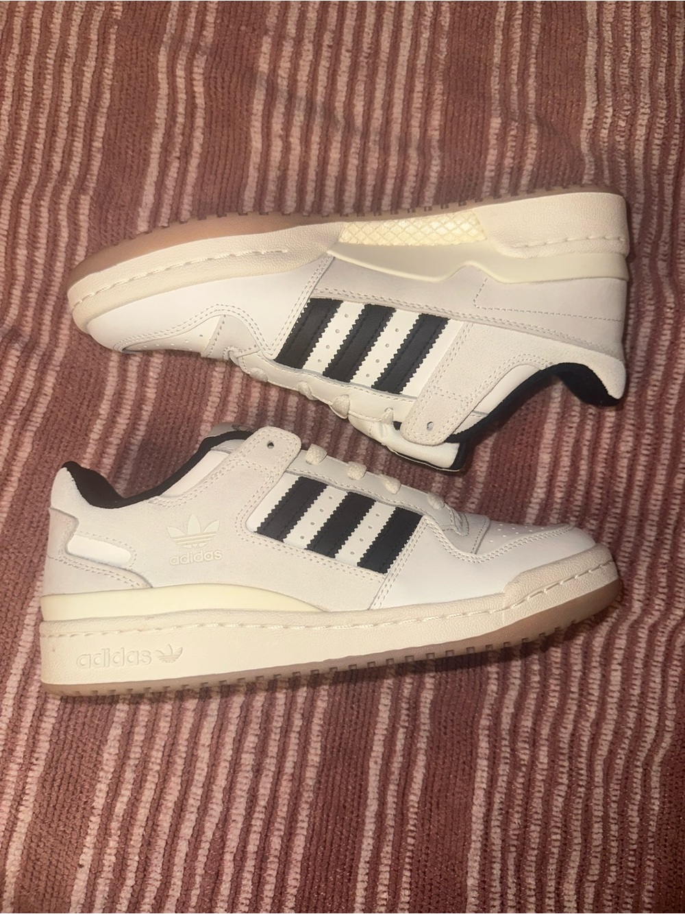 Adidas White Sneakers with Black Stripes and Gum Sole